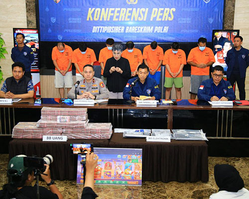 Pemblokiran Situs: Antara Kontrol, Kebebasan Berekspresi, dan Kepentingan Publik